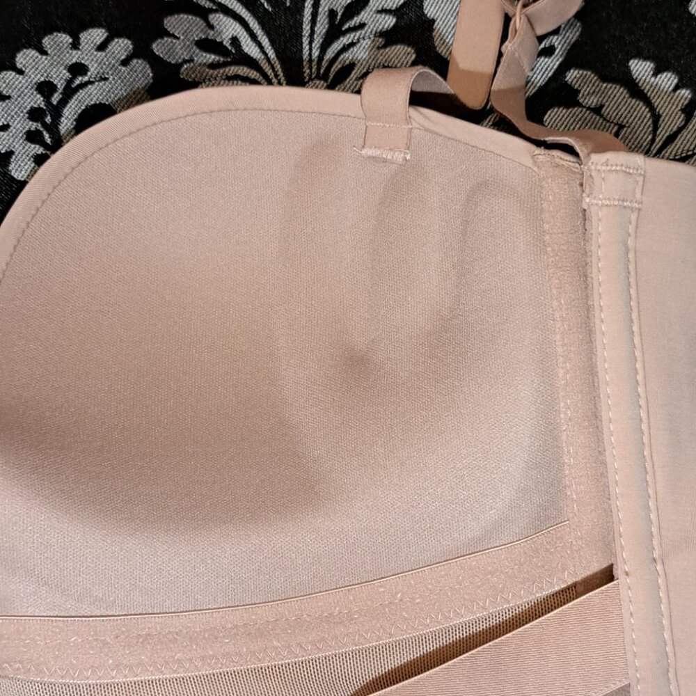 Wonderbra - Picture 2 of 3
